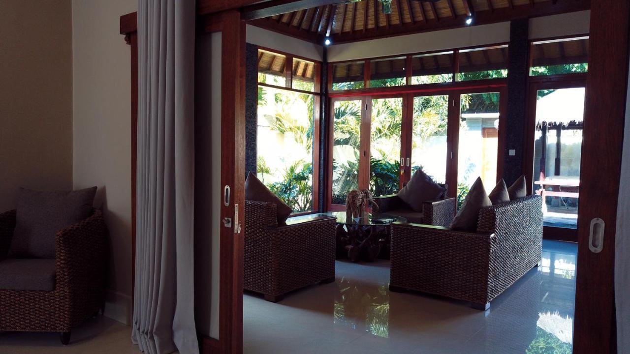 Gili Palms Villas Gili Trawangan Exterior photo